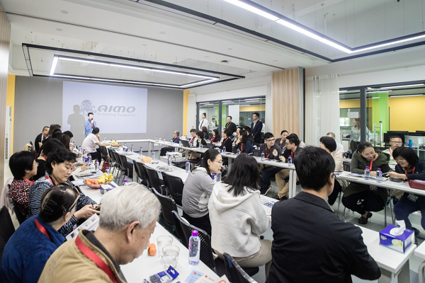 九三學(xué)社珠海市委員會蒞臨愛墨科技參觀指導(dǎo)